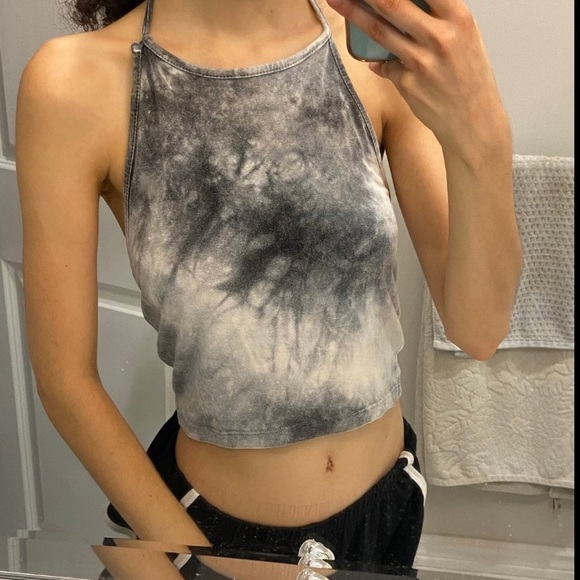 Brandy Melville tie die halter neck tank - Picture 5 of 5